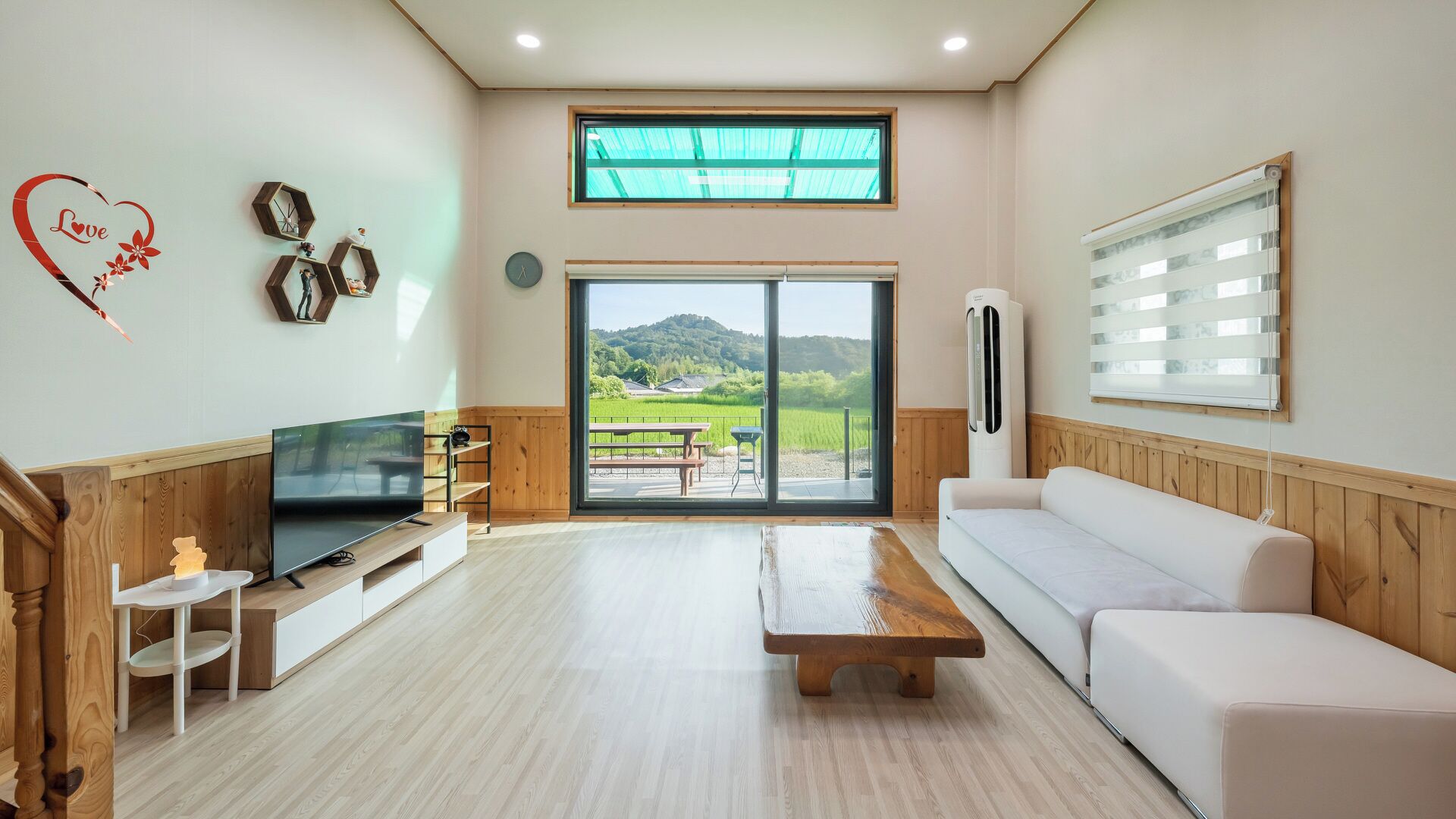 Basic Room, 1 Bedroom (Tomato 3 (Private / Loft)) | 1 bedroom, free WiFi
