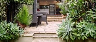 Crows Nest - ER125 - Ernest Street - Stylish 3BR Home with Garden Garage Steps from Crows Nest Dining