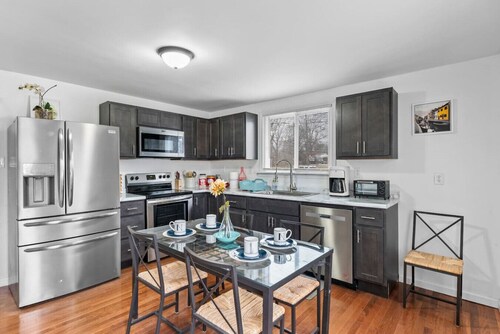 Cute ranch house -quiet & safe -3 BR  1 Bath