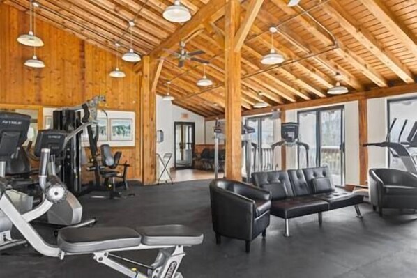 Fitness facility - Stowe Chalet - 3BR with In Unit Sauna (Stowe)