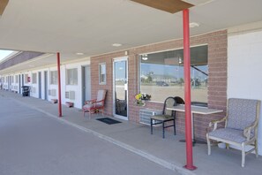 Front of property - First Inn By OYO Quinter Hwy 70 (Quinter)