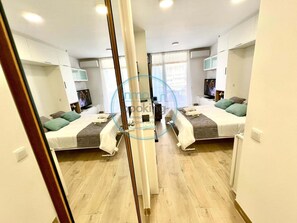 2 chambres, fer et planche à repasser, literie fournie