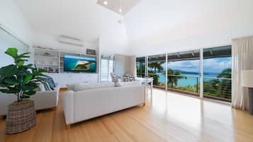 Televisión y oficina