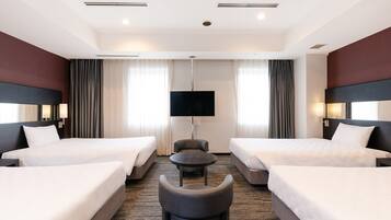 Deluxe Quadruple Room