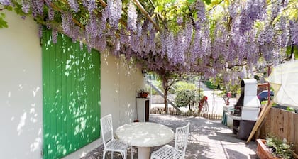 CHEZ CHOUCAS - LA MAISON DE CHOUCAS