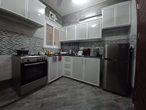 Private kitchen - Ashely place. (Muscat)