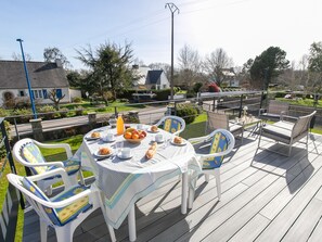 Outdoor dining - Apartment Ty PJP by Interhome (Nevez)