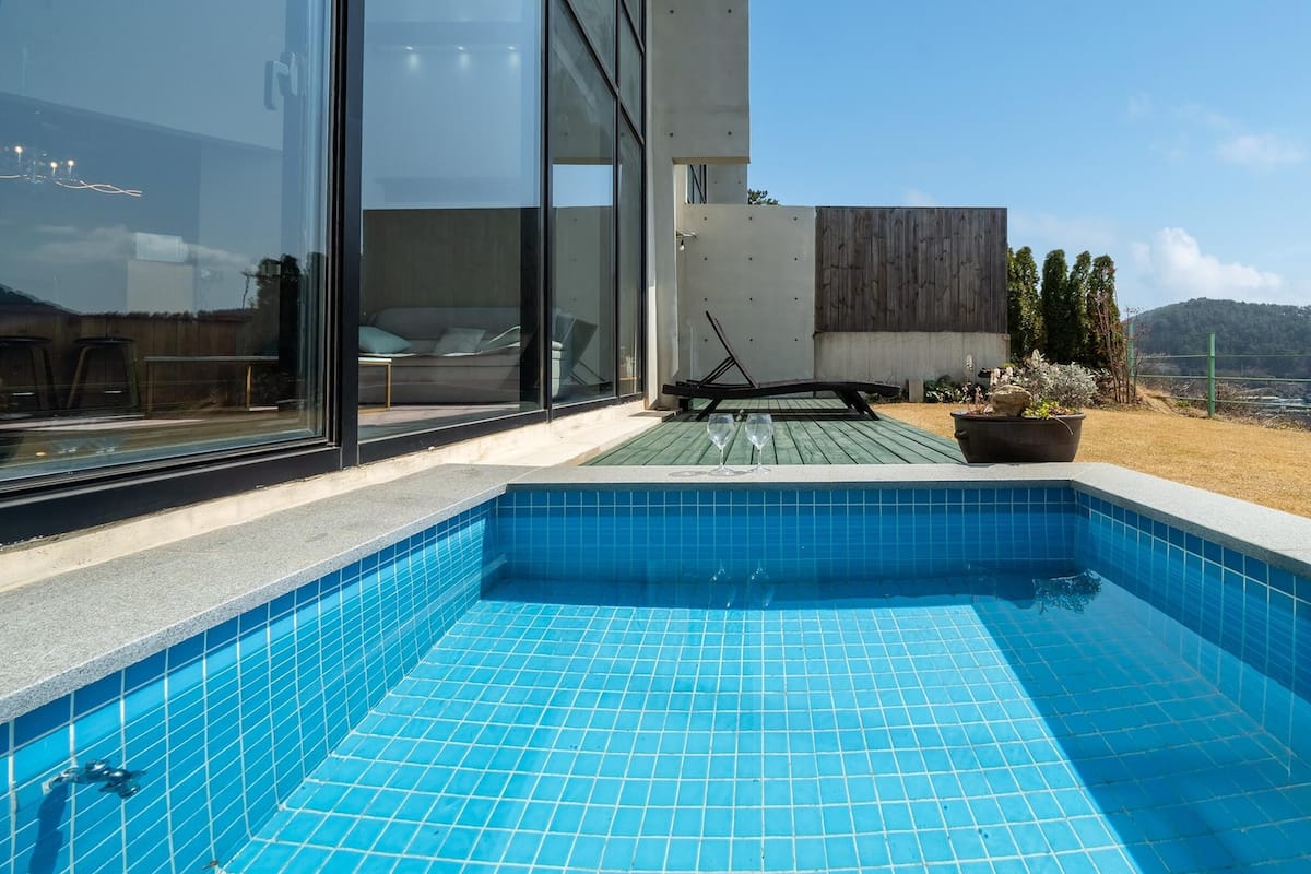 Basic Room, 1 Bedroom (103) | 1 bedroom, free WiFi