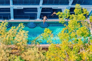 Outdoor pool - Seattle Samaesarn Resort (Sattahip)