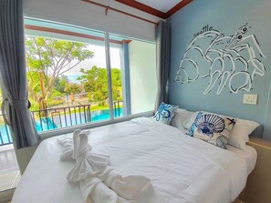 Standard Room, Pool View | Bathroom | Free toiletries, hair dryer - Seattle Samaesarn Resort (Sattahip)