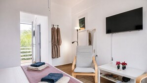 디자인룸 | 필로우탑 침대, 암막 커튼, 무료 WiFi, 각각 다른 스타일의 인테리어