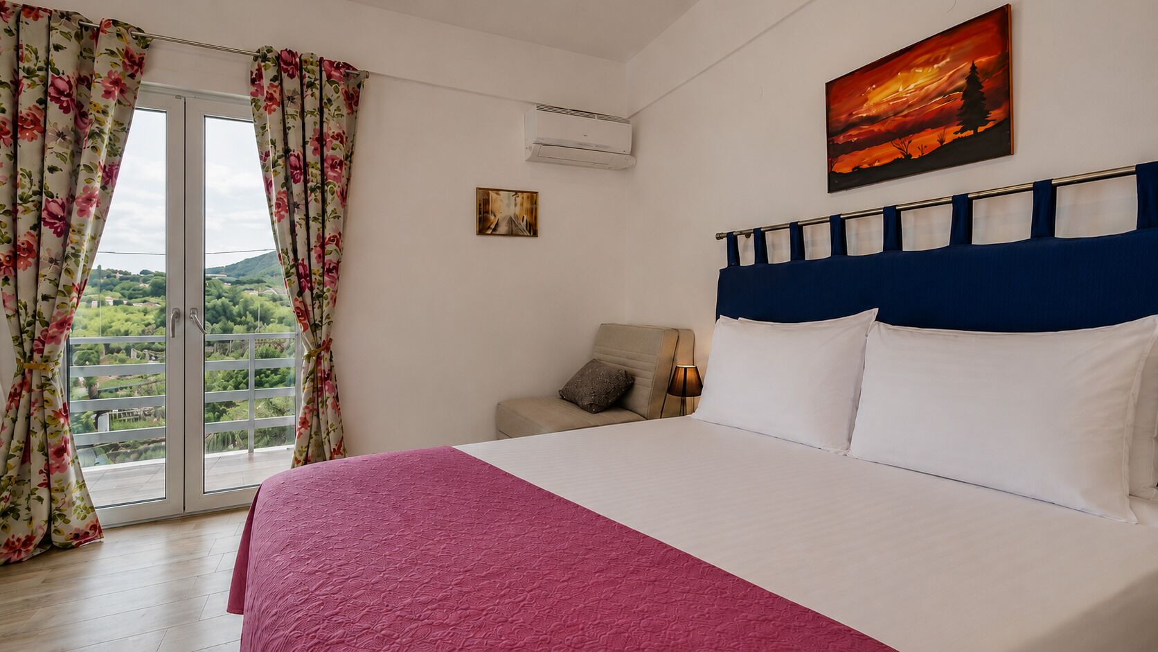 Pillow-top beds, individually decorated, individually furnished