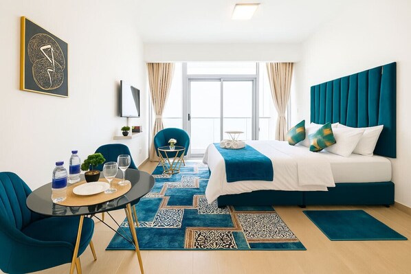 1 bedroom, desk, iron/ironing board, WiFi