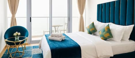 1 makuuhuone, työpöytä, silitysrauta/-lauta, Wi-Fi