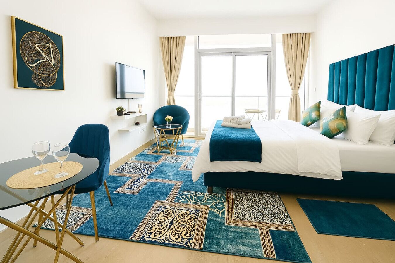 1 bedroom, desk, iron/ironing board, WiFi