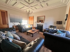 Flat-screen TV - Morven House  (Carnoustie)