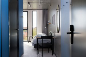 Desk, iron/ironing board, travel crib, WiFi