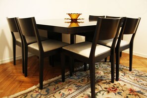 Dining - Amplio Departamento en el Barrio de Recoleta (Buenos Aires)