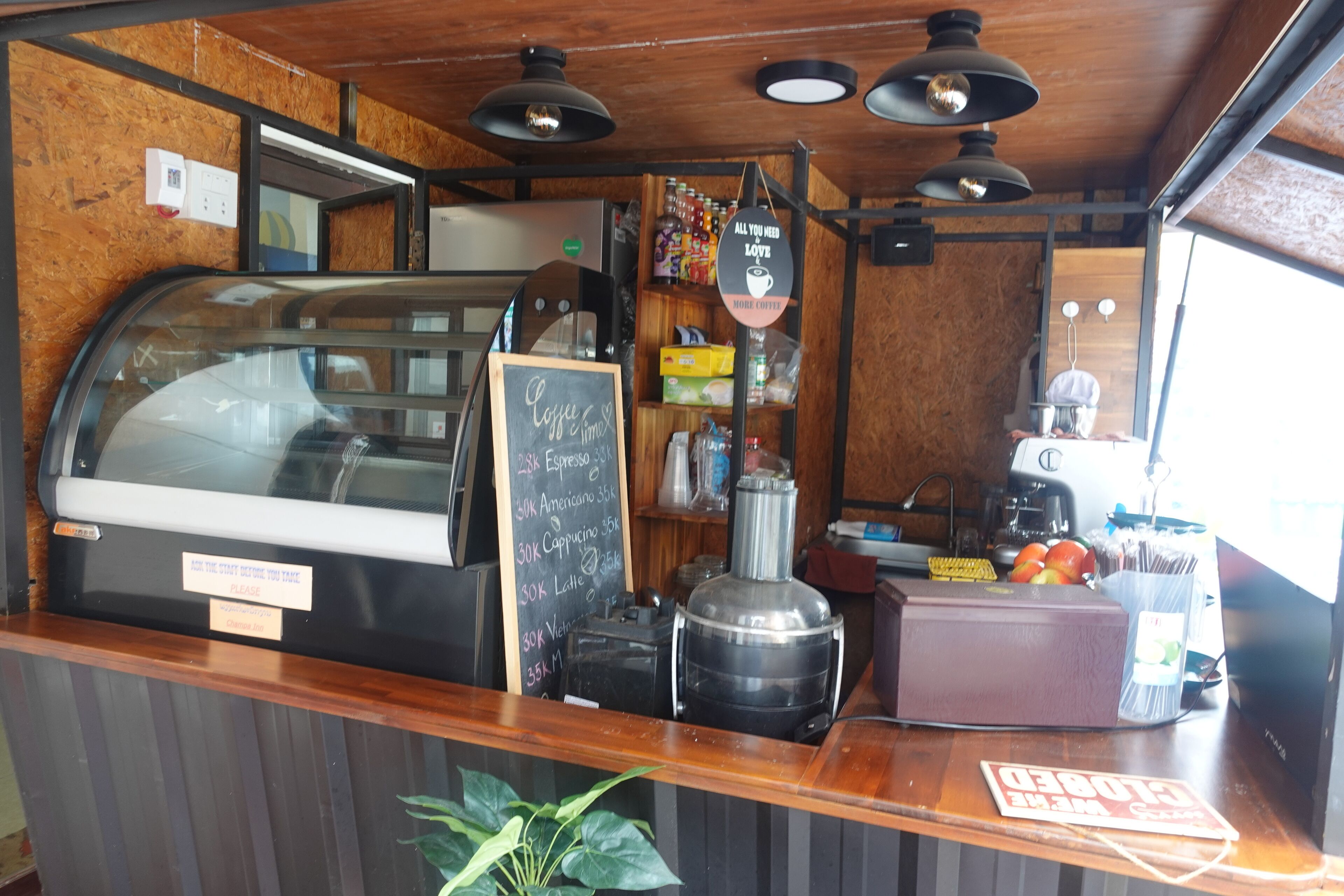 Coffee shop