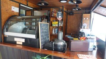 Coffee shop