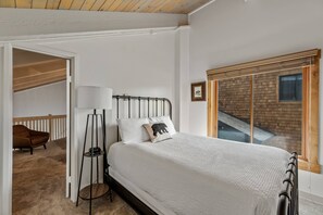 2 chambres, bureau, Wi-Fi, literie fournie