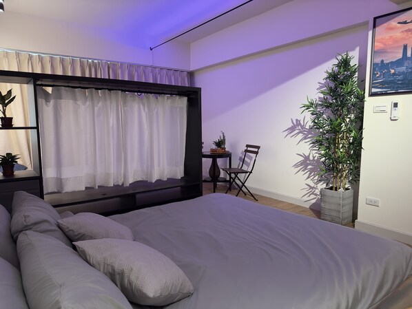 1 bedroom, Egyptian cotton sheets, premium bedding, blackout drapes - Susan's BNB (Taipei)