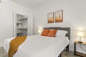 1 chambre, bureau, fer et planche Ă repasser, Wi-Fi