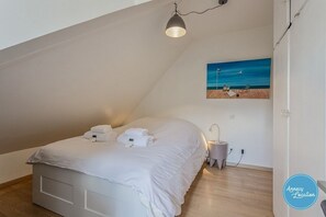 2 chambres, accès au Wi-Fi (inclus), literie fournie