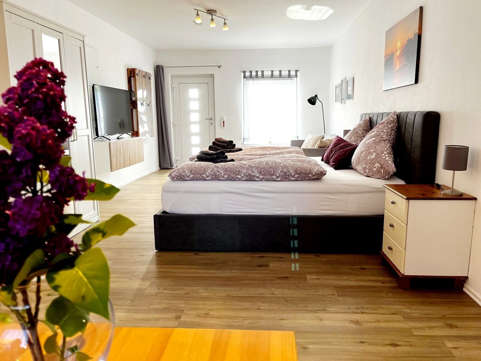 1 chambre, lit parapluie, Wi-Fi gratuit, draps fournis