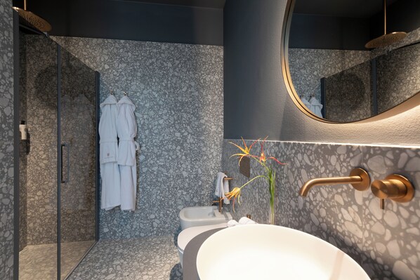 Bathroom - Palazzo Utini (Noceto)