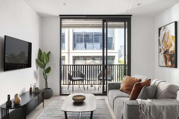 One-Bedroom Apartment With Study | Living area