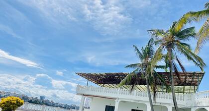 Nyali Casa Beach Bliss. Pet Friendly with nice ocean views