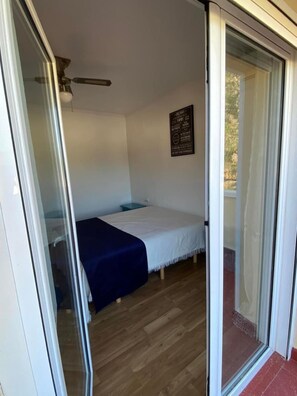 3 bedrooms, WiFi, bed sheets - Lilia Rosa Calpe (Calpe)