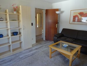 TV, DVD-spiller og stereoanlegg