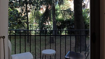 Doppia Business uso singolo, vista giardino | Balcone
