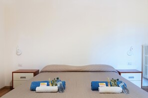 Business Triple Room | Minibar, free WiFi - La Fenice A.C. (Bologna)