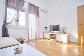 2 Schlafzimmer, Bügeleisen/Bügelbrett, kostenloses WLAN, Bettwäsche