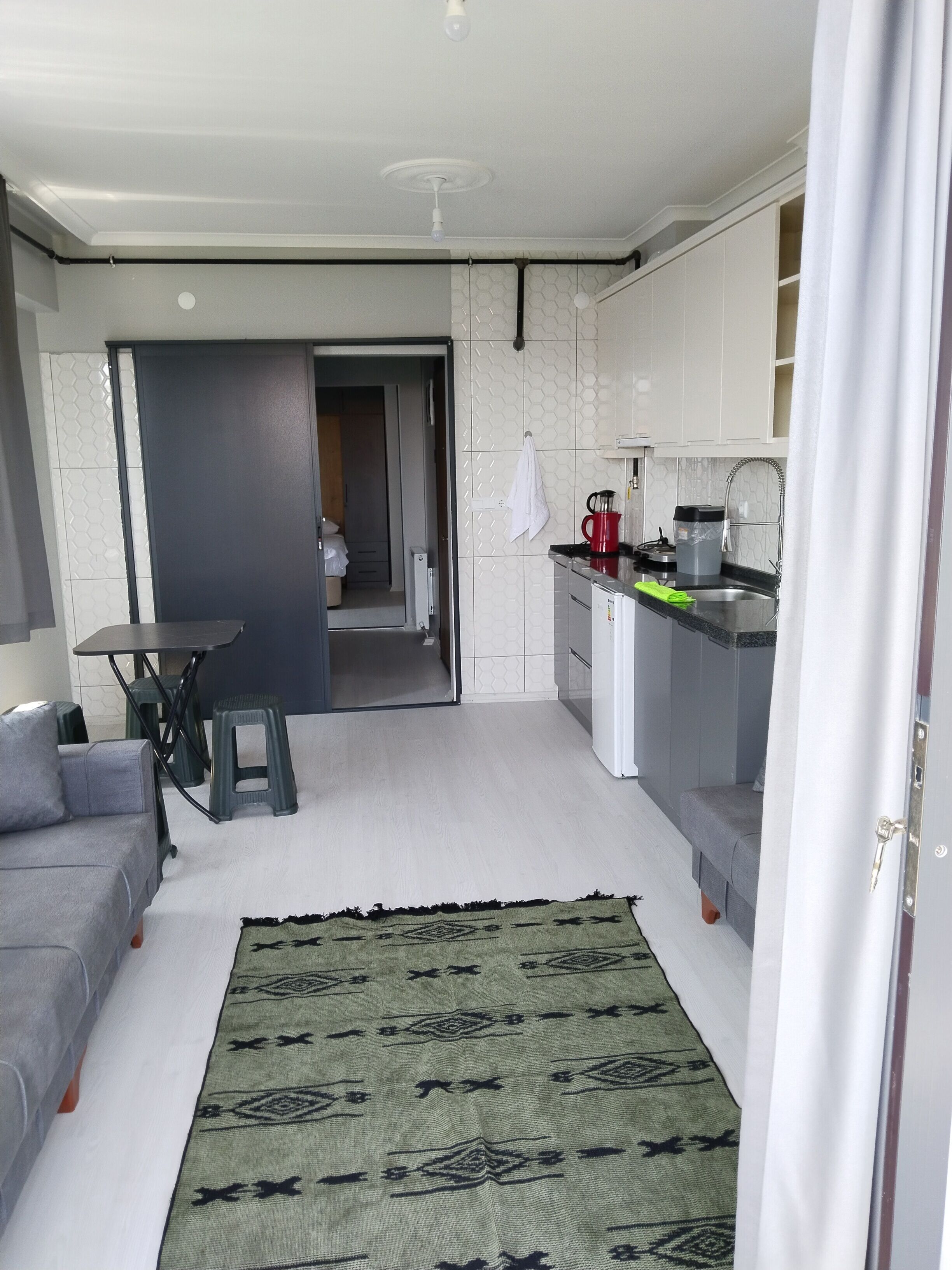 คอนโดสำหรับครอบครัว | เตารีด/โต๊ะรีดผ้า, Wi-Fi ฟรี, ผ้าปูที่นอน