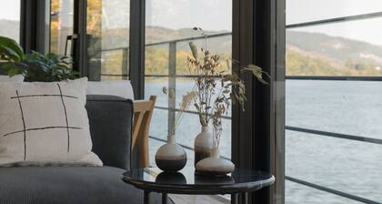 LA PENICHE - Bed And Bicycle - Tournon