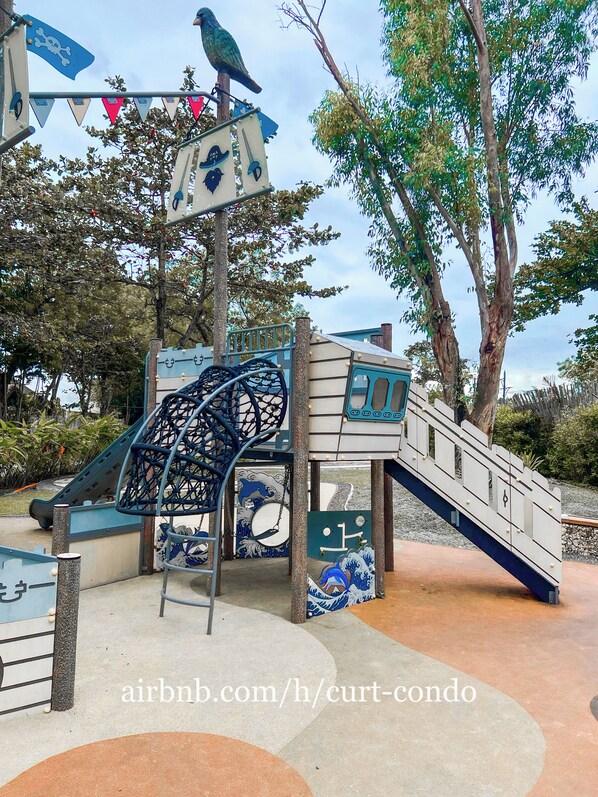 Children’s area - 2-Bedroom Apartment; Beach & Pool Access ;  Near Airport (Lapu-Lapu City)