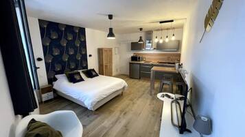 1 bedroom, iron/ironing board, travel crib, WiFi (free)