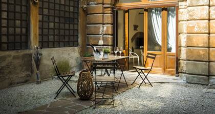In the heart of Padua. Historic center 5 minutes from everything.