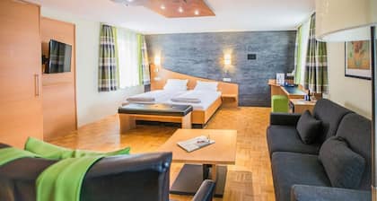 Hotel Am Turm Inh. Carlo Lombardini