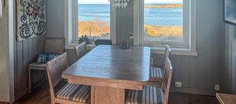 Fin bolig på Smøla med hus sjøutsikt