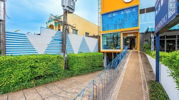 Façana frontal de l'allotjament