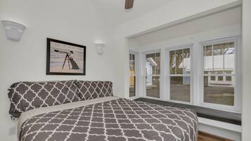 1 habitación, escritorio, tabla de planchar con plancha y wifi gratis