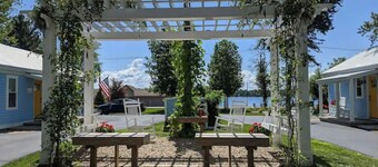 Heron's Nest I Paw Paw Lake Cottages I Ontario #4