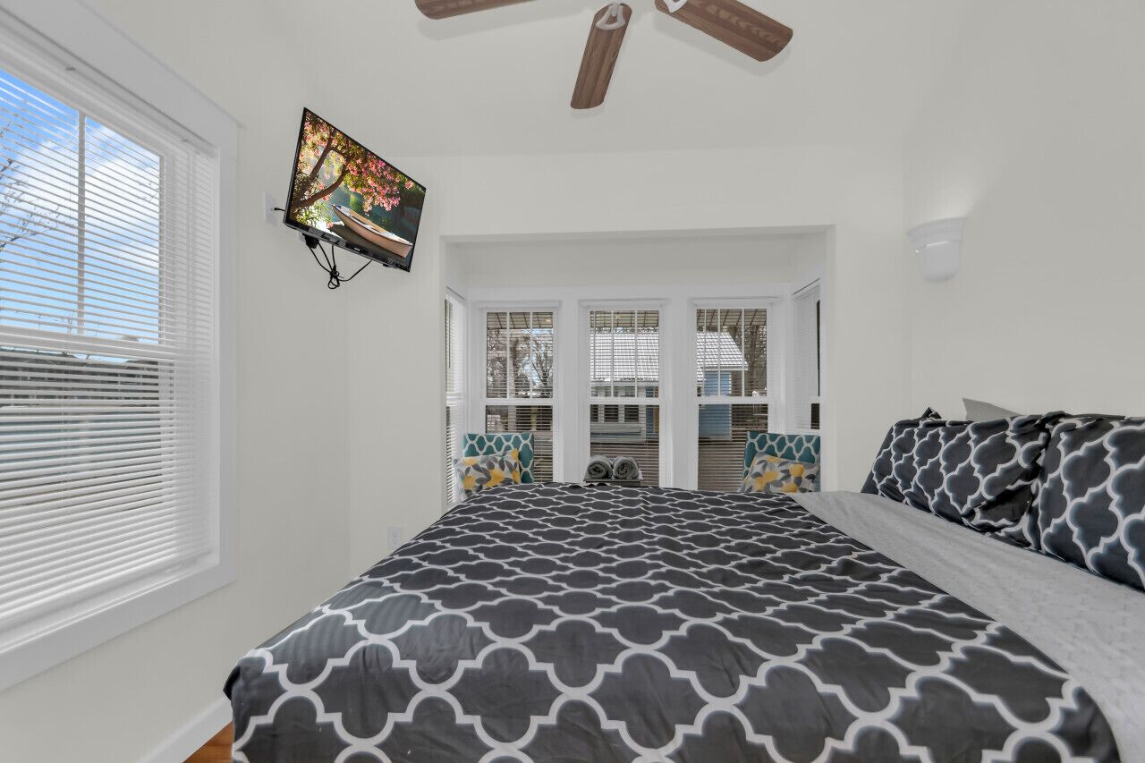 1 多间卧室、办公桌、熨斗/熨衣板、WiFi