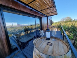 Deluxe Room, Balcony, Mountain View | Premium bedding, down comforters, minibar, in-room safe