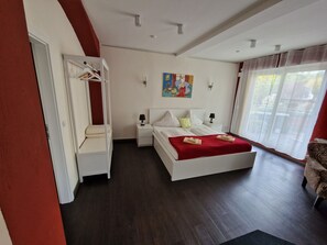 1 soverom, reiseseng for barn, wi-fi (inkludert) og sengetøy